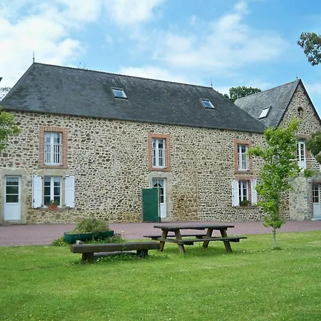 Holiday home L Eucalyptus Aumeville-Lestre